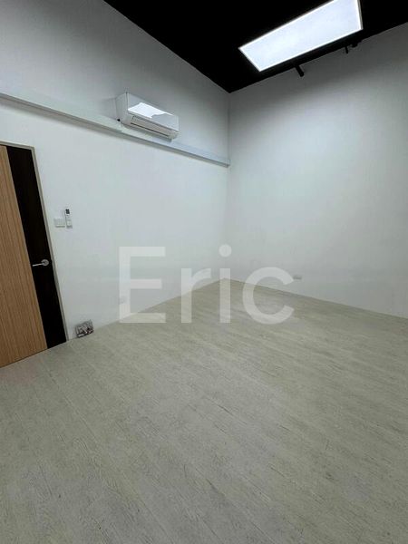 Office for Sale in  Woodlands 11 - Image 4
